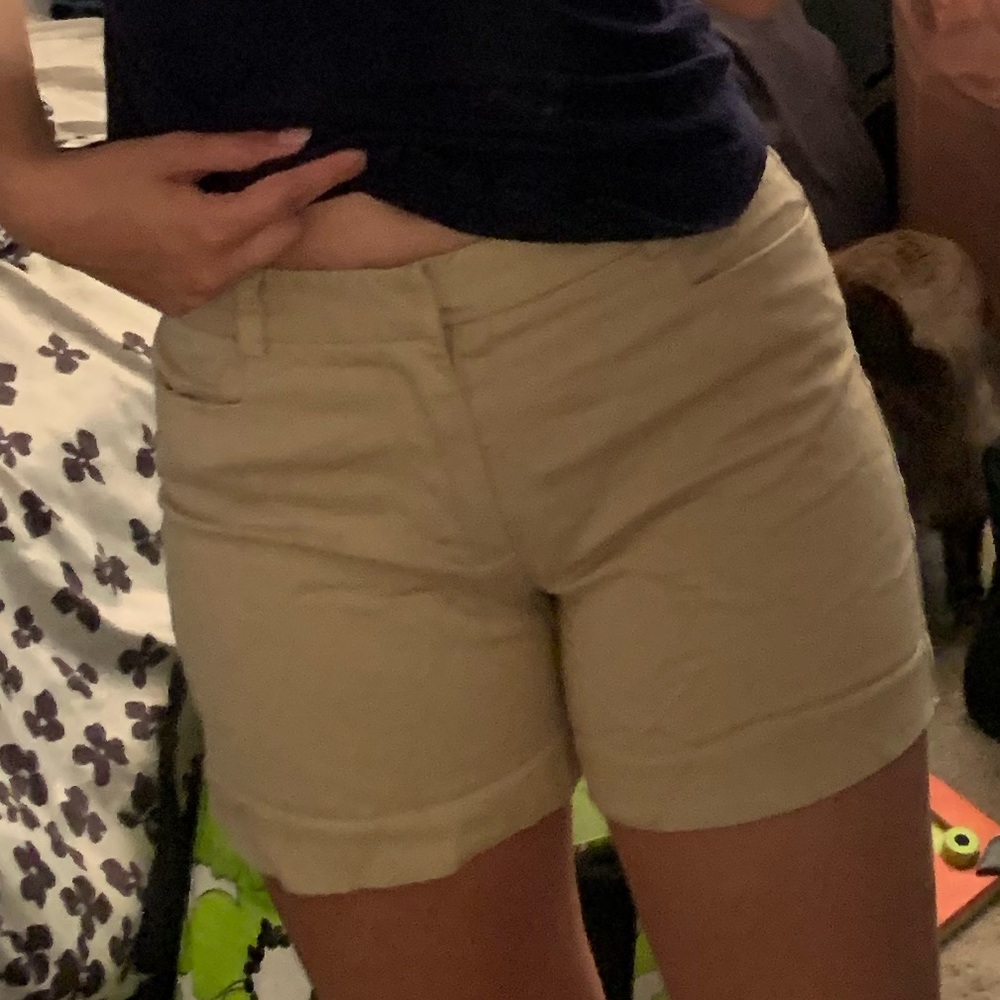 Tan khaki shorts size 2